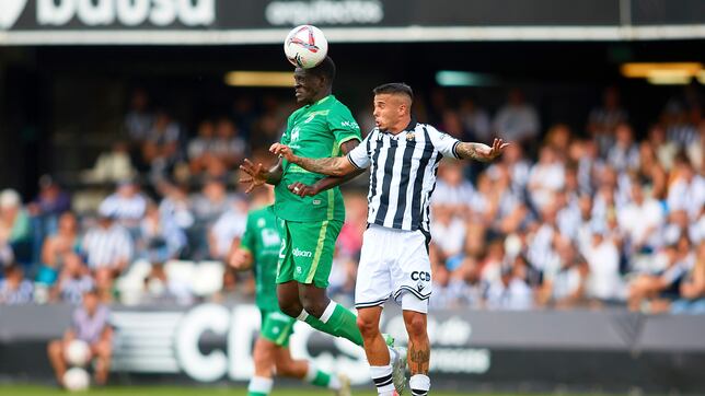 Maguette se quita el corsé