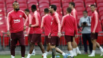 Los años amenazan al Barça