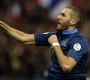 Benzema cerró el plácido triunfo francés ante la débil Finlandia
