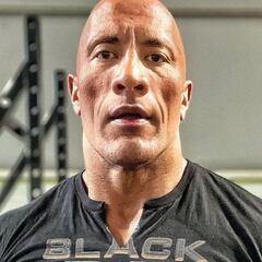 Dwayne Johnson le da una sorpresa muy emotiva a un padre viudo
