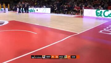 El Fuenla cambia el parqué abombado por el de la Copa