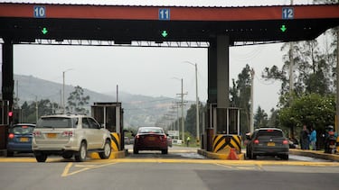 De Sarmiento Angulo a Solarte: los empresarios que poseen el negocio de las carreteras y peajes en Colombia