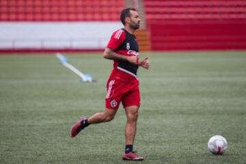 El futbolista brasileño conocido como 'Juninho' también prefirió dejar la MLS y firmar con los Xolos de Tijuana.