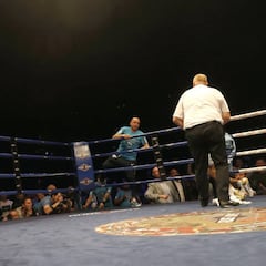 Kerman, brillante rey europeo del peso welter en Miribilla