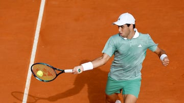 El español Jaume Munar durante su partido con Roman Safiullin en Montecarlo.