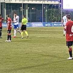 Trajkovski y Stoichkov desatascan el partido entre equipos insulares