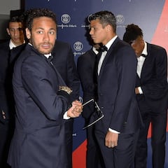 Neymar y Mbappé lideran la pelea de clanes en el PSG