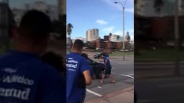 Insólito: equipo uruguayo 'hizo dedo' para llegar a un partido