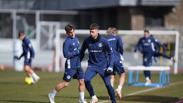 Manso pierde a Álex Calvo y Manu Nieto