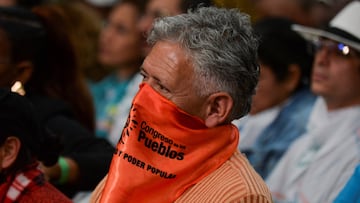 An attendee reacts on the day of an event with peace negotiators of Colombia's government and the National Liberation Army (ELN) rebels, in Bogota, Colombia August 3, 2023. REUTERS/Vannessa Jimenez