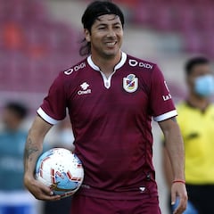 Valdés detalla el rol de Suazo y Paredes en su fichaje por el SAU