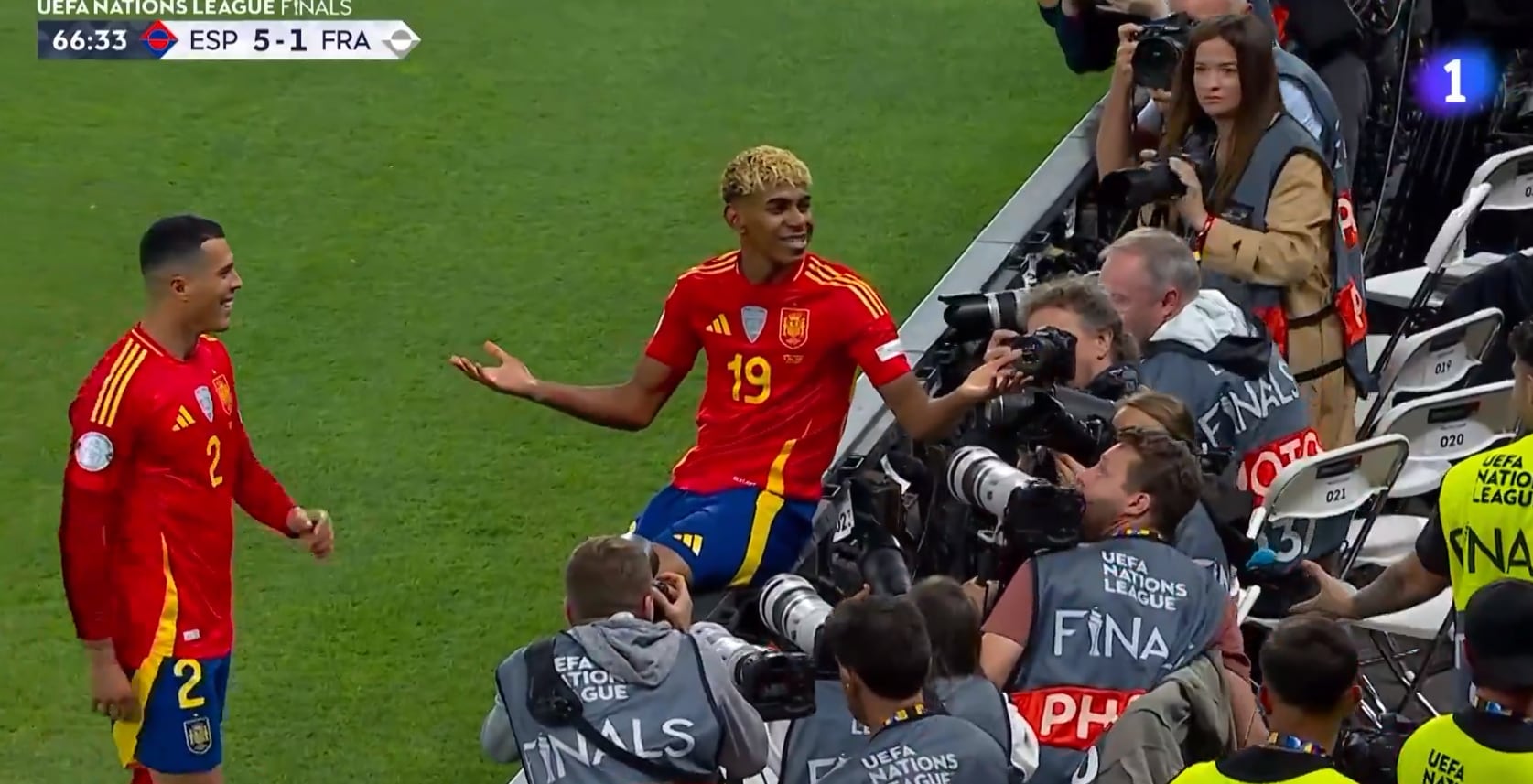 Lamine Yamal le ense?a al que duda de su Baln de Oro que est equivocado: gol imposible