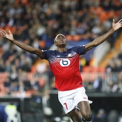 Oshimen triunfa en el Galatasaray, al que antepone ante otras ofertas