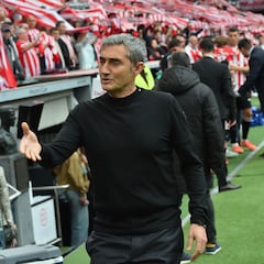 Valverde: “Estamos muy contentos con Nico y él con nosotros, creo que se va a quedar”