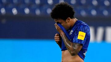 El estadounidense tuvo minutos en el encuentro en el que Schalke 04 desaprovechó su ventaja ante Bayer Leverkusen, correspondiente a la fecha 31 de la Bundesliga.