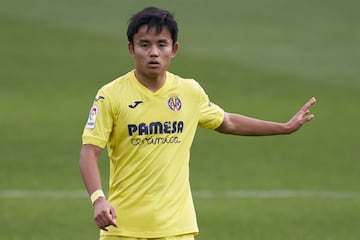 Ha acumulado la mayor parte de sus minutos con el Villarreal en la Europa League. En Liga, en cambio, sólo ha sido titular en dos encuentros. Dada su situación, el japonés ha protagonizado una operación a tres bandas entre Madrid, Villarreal y Getafe para acabar la temporada en el equipo azulón.