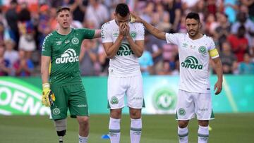 Los tres futbolistas supervivientes del Chapecoense: Alan Ruschel, Jakson Follmann y Hélio Neto