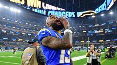 Chargers derrotan a Steelers en noche histórica de Keenan Allen, quien llega a 956 recepciones