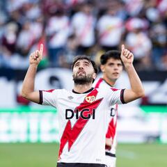 Unai redondea su ‘triplete’ con un gol para la historia