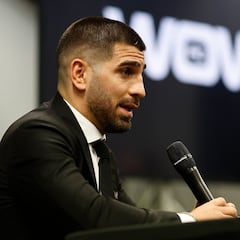 Topuria amenaza a Makhachev: “Le someteré cerca de Khabib”