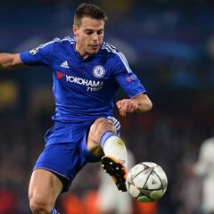 Athletic, United y PSG pelean por hacerse con Azpilicueta