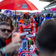 Lorenzo advierte de los riesgos a Bagnaia: “Necesita que le ayuden”