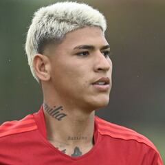 Ponzio da la clave para que Jorge Carrascal rinda en River Plate