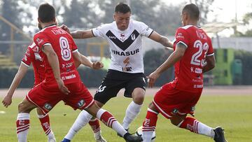Perdió Santiago Morning la opción de escalar al primer puesto del torneo.