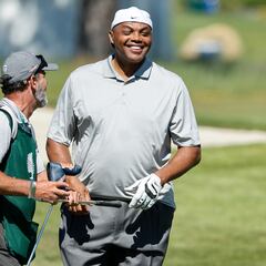 What celebrities are playing at the LIV Golf Bedminster pro-am?