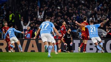 Cristian Zaccagni celebra el 1-0 anotado por la Lazio en el 65'.