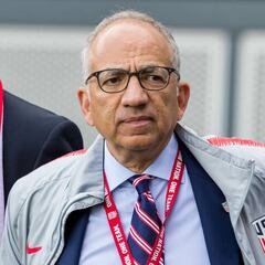 Miami Dolphins owner files lawsuit againt US Soccer