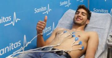 Lucas Silva durante el reconocimiento médico.
