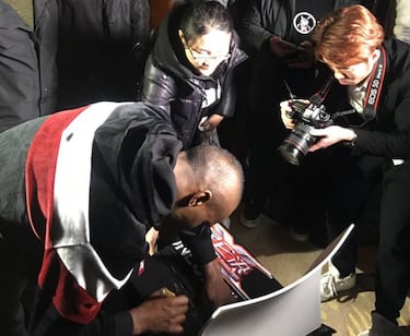 Nayanesh Ayman, ante el mejor del mundo por sus fans chinos