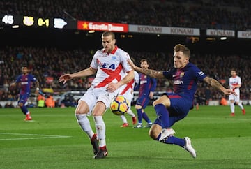 Lucas Digne y Víctor Laguardia.