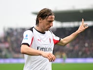 Soccer Football - Serie A - Cremonese v AC Milan - Stadio Giovanni Zini, Cremona, Italy - March 1, 2026 AC Milan's Luka Modric REUTERS/Daniele Mascolo