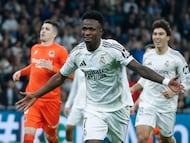 Vinicius celebra uno de sus goles a la Real Sociedad.