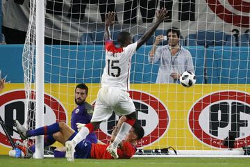 El cuadro de Reinaldo Rueda fue ampliamente superado por el equipo de Gareca y sufrió una dura derrota en el Hard Rock Stadium de Miami.