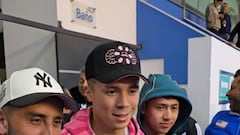 Rodrigo Huescas le pone el ejemplo a la afición de Cruz Azul