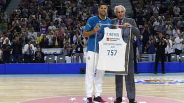El Palacio homenajeó al histórico Reyes por sus 758 partidos ACB