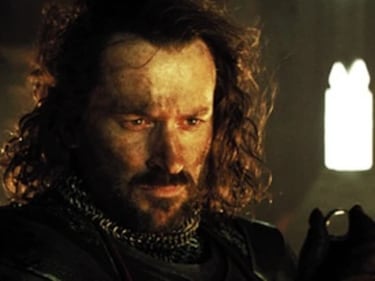 The actor who played Elrond in ‘The Lord of the Rings’ portrayed another role by talking to himself, but few people know about it