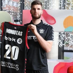 Miniotas, el hombre de hielo