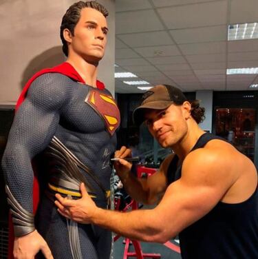 Henry Cavill’s first words after his return as Superman are about Snyder, the suit, and more