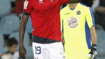 <b>TRIUNFAL. </b>Ibrahima celebra uno de sus dos goles en Getafe.