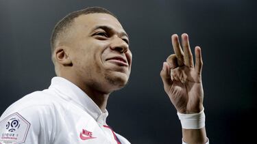 Y Mbappé se fuma un puro