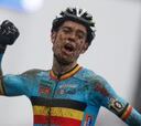 El belga Van Aert se lleva el Mundial; Larrinaga fue 27º