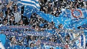 <b>AMBIENTAZO Y ANUNCIO. </b>Las gradas del Estadi Olímpic presentarán un aspecto sensacional y en el club trabajan por ello.