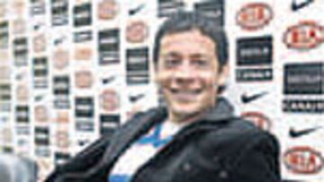 El hueso avala a Aguirre.