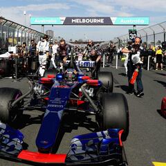 Formula 1 to replace grid girls with grid kids