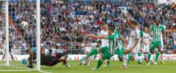 Ocasión de Rubén Castro, jugador del Betis.