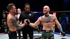 Seg&uacute;n informaci&oacute;n de ESPN, Dustin Poirier y McGregor ya llegaron a un acuerdo y el estadounidense finalmente firm&oacute; el contrato de la trilog&iacute;a.